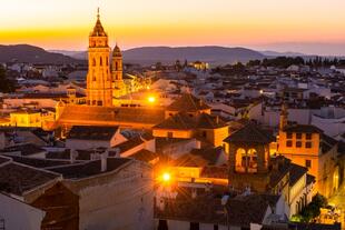 Málaga im Abendlicht