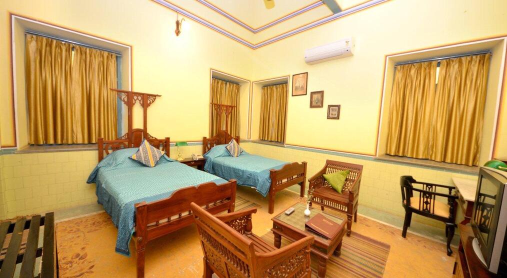 Zimmer Koolwal Kothi