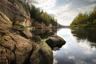 Adlerfelsen im Gauja Nationalpark