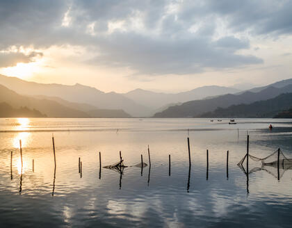 Sonnenuntergang am Phewa See