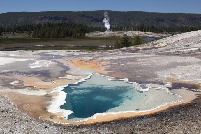 Geysirbecken im Yellowstone Nationalpark