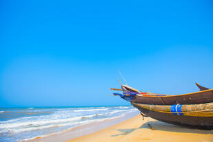 Strand in Hue