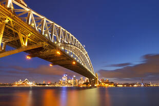 Erleuchtete Harbour Bridge 