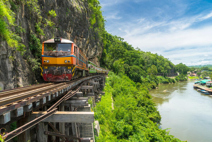 Zug am River Kwai