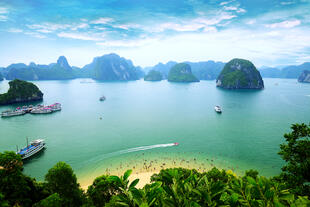 Blick auf die Halong Bucht