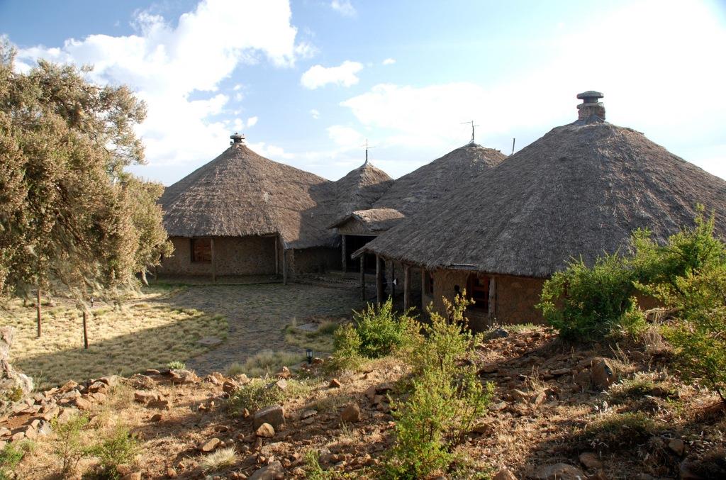 Die Lodge bei Sonnenschein